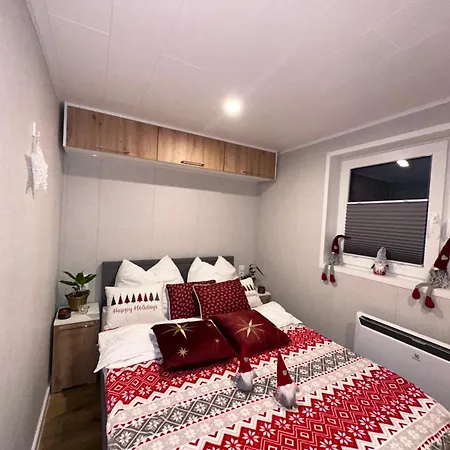 Сasa de vacaciones Przystanek - Kazdy Ma Prywatna Balie! Do Tego Wlasna Prywatna Plaza, Pomost, Lodka, Kajaki, Strefa Ciszy, Darmowy Parking, Grille , Miejsce Na Ognisko