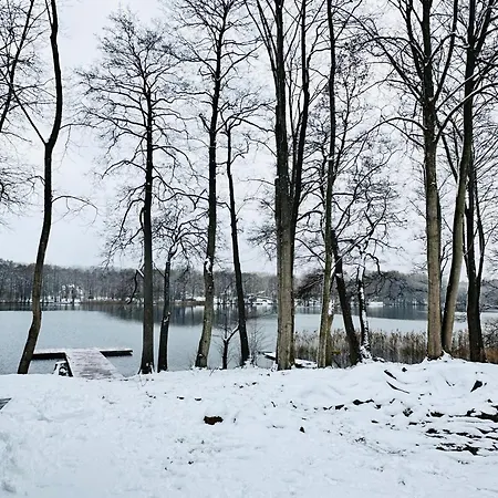 Przystanek - Kazdy Ma Prywatna Balie! Do Tego Wlasna Prywatna Plaza, Pomost, Lodka, Kajaki, Strefa Ciszy, Darmowy Parking, Grille , Miejsce Na Ognisko