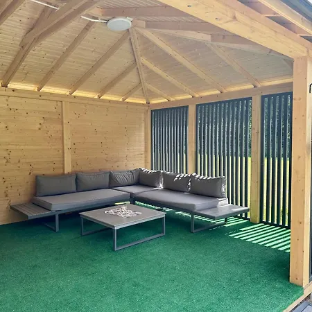 Сasa de vacaciones Przystanek - Kazdy Ma Prywatna Balie! Do Tego Wlasna Prywatna Plaza, Pomost, Lodka, Kajaki, Strefa Ciszy, Darmowy Parking, Grille , Miejsce Na Ognisko *