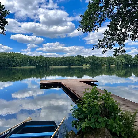 Сasa de vacaciones Przystanek - Kazdy Ma Prywatna Balie! Do Tego Wlasna Prywatna Plaza, Pomost, Lodka, Kajaki, Strefa Ciszy, Darmowy Parking, Grille , Miejsce Na Ognisko *