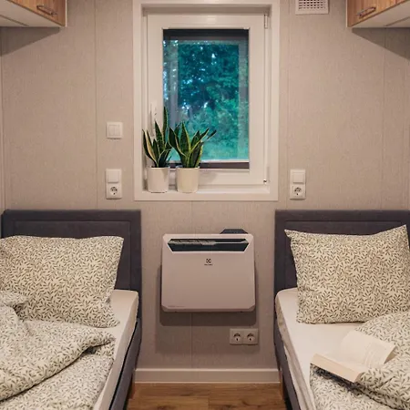 Przystanek * 克拉格