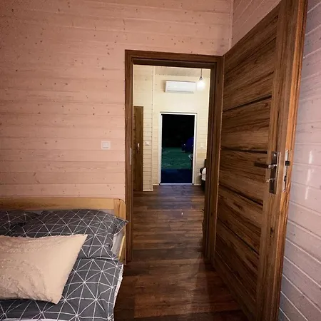 Przystanek - Kazdy Ma Prywatna Balie! Do Tego Wlasna Prywatna Plaza, Pomost, Lodka, Kajaki, Strefa Ciszy, Darmowy Parking, Grille , Miejsce Na Ognisko Сasa de vacaciones Krąg